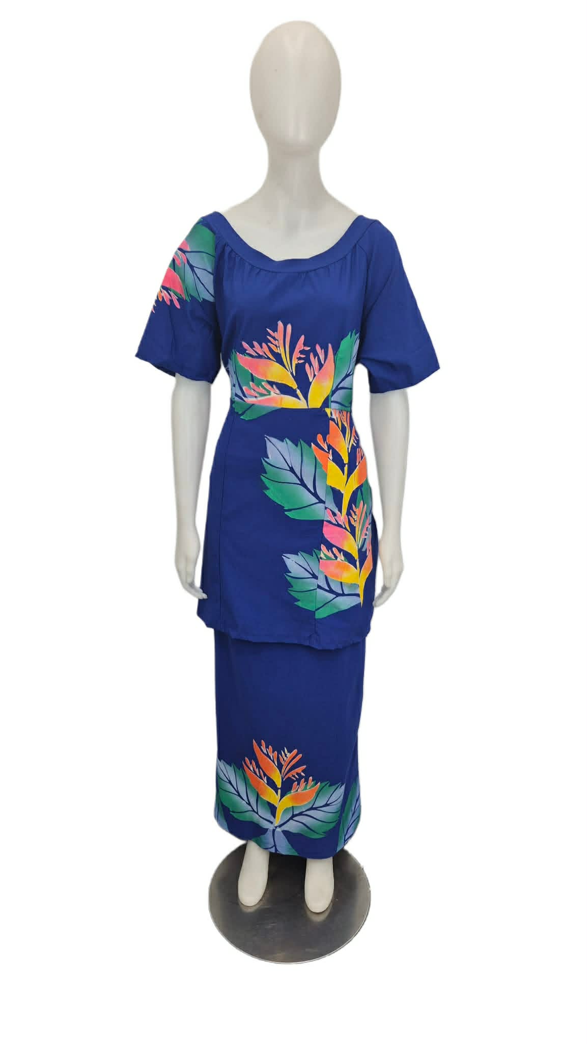 Sarai Blue Va'e Pa'a Puletasi Size 18