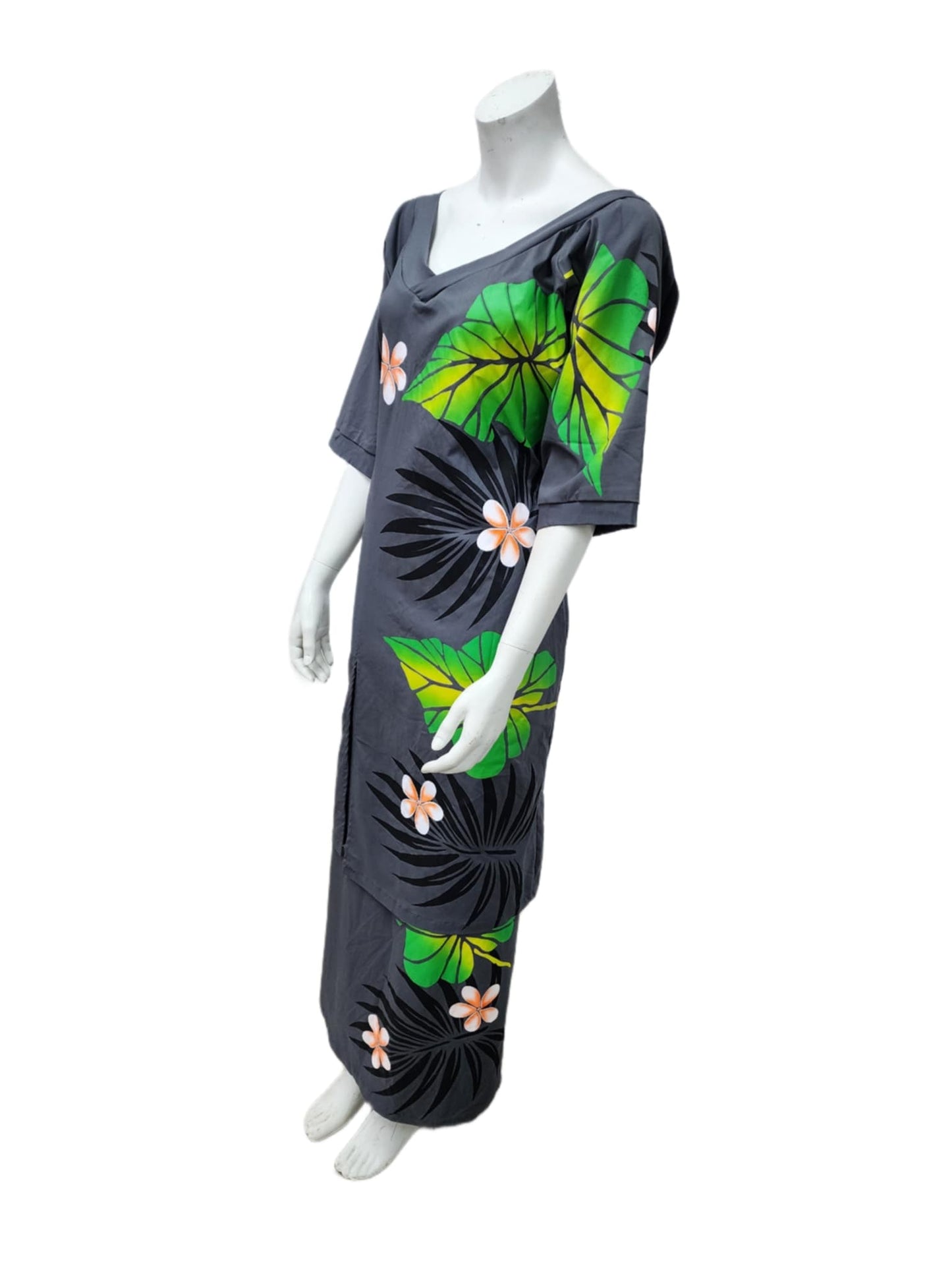 Lilly Of The Valley Puletasi Size 18