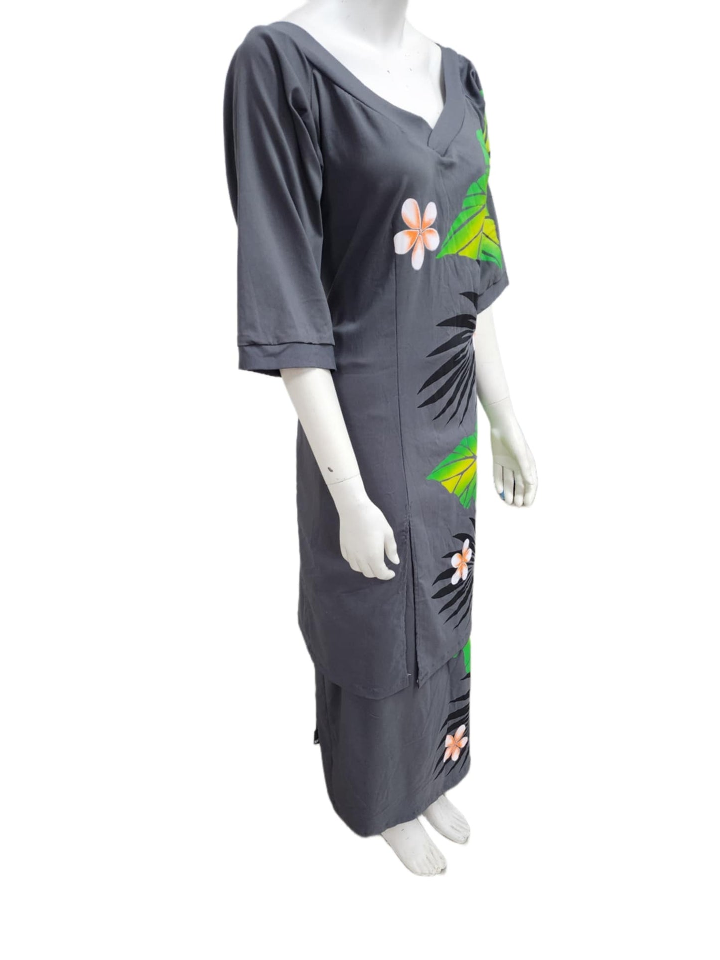 Lilly Of The Valley Puletasi Size 18