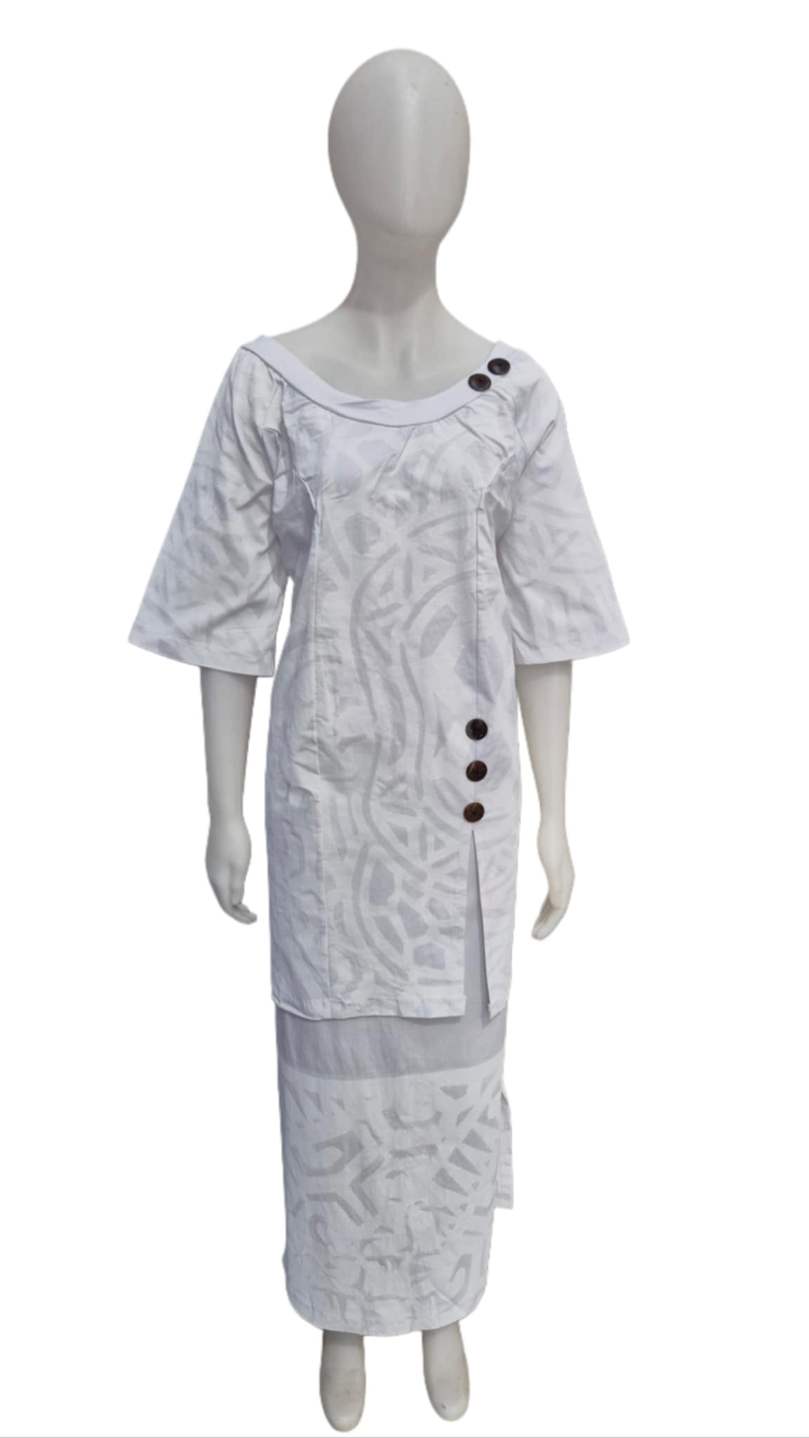 Alofa White Puletasi Size 24