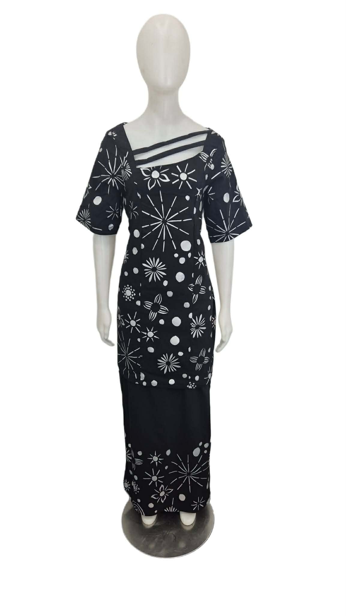 Stars Black and White Puletasi Size 18