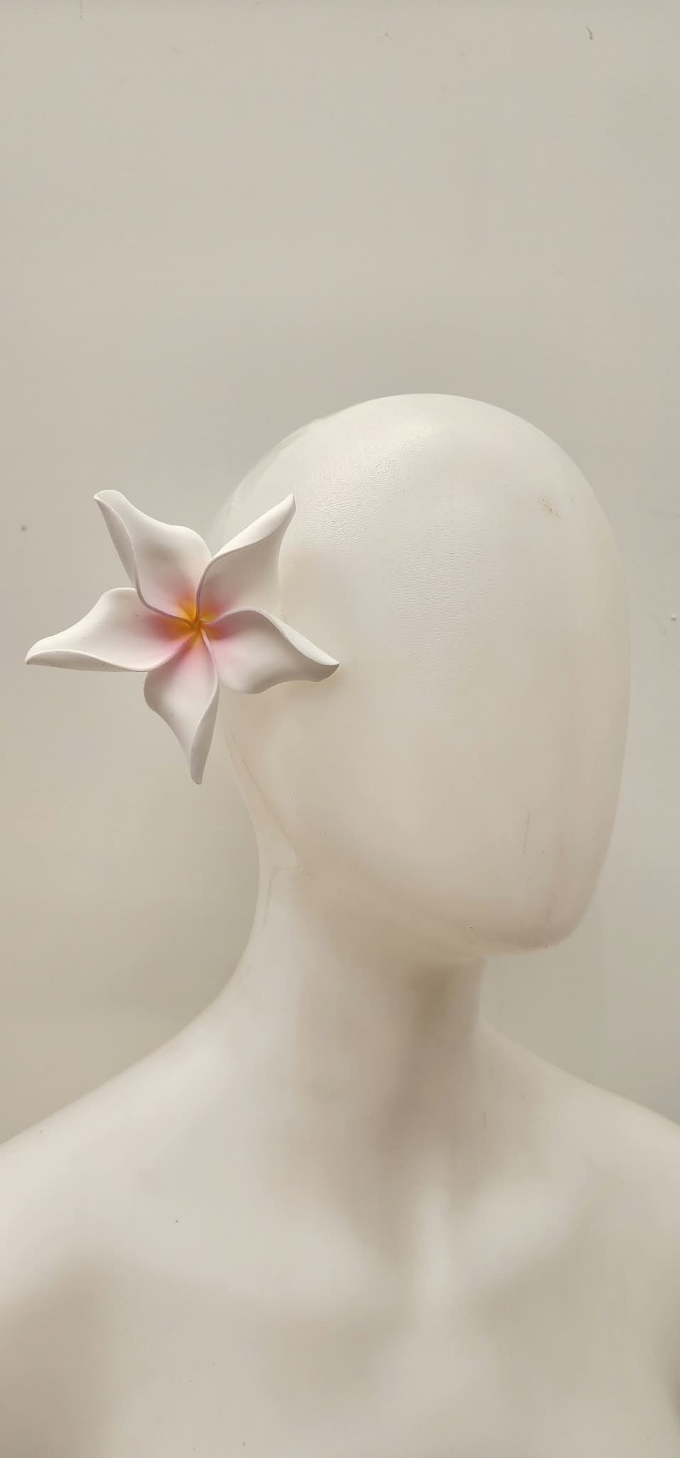 Eleria White Pink Pua