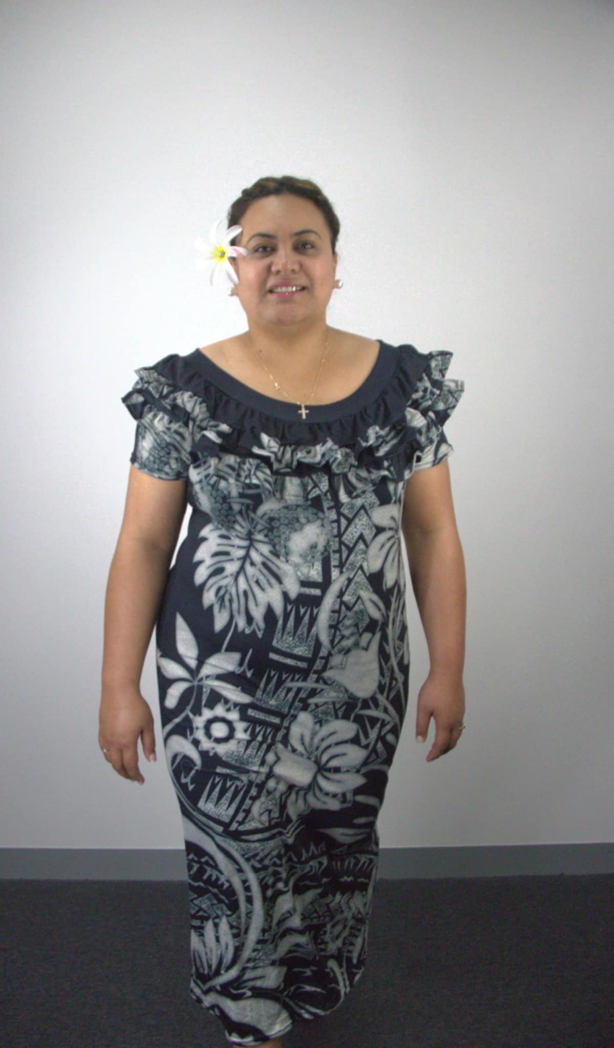 Black and White Lora