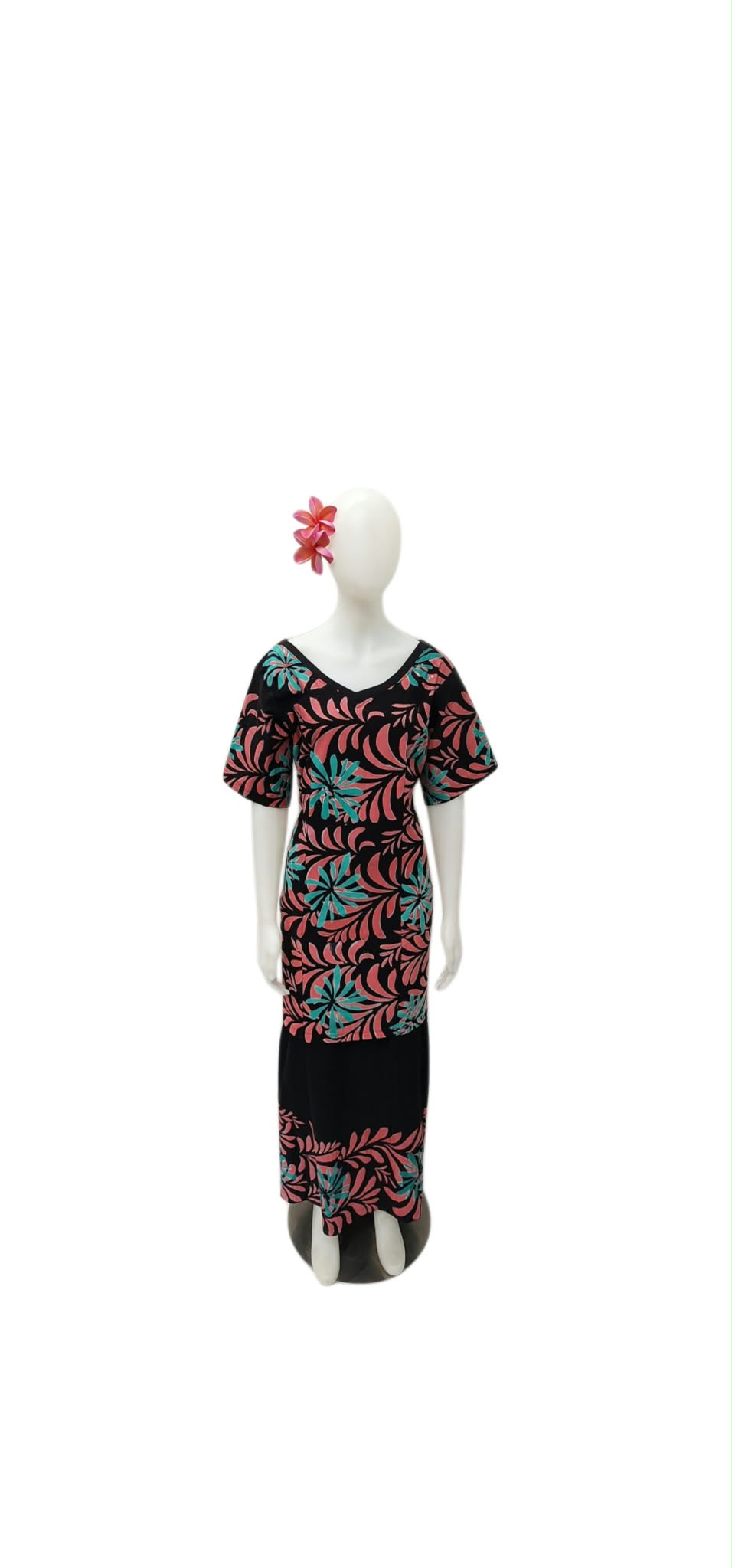 Va Fealoai Black, Green Red Puletasi Size 22