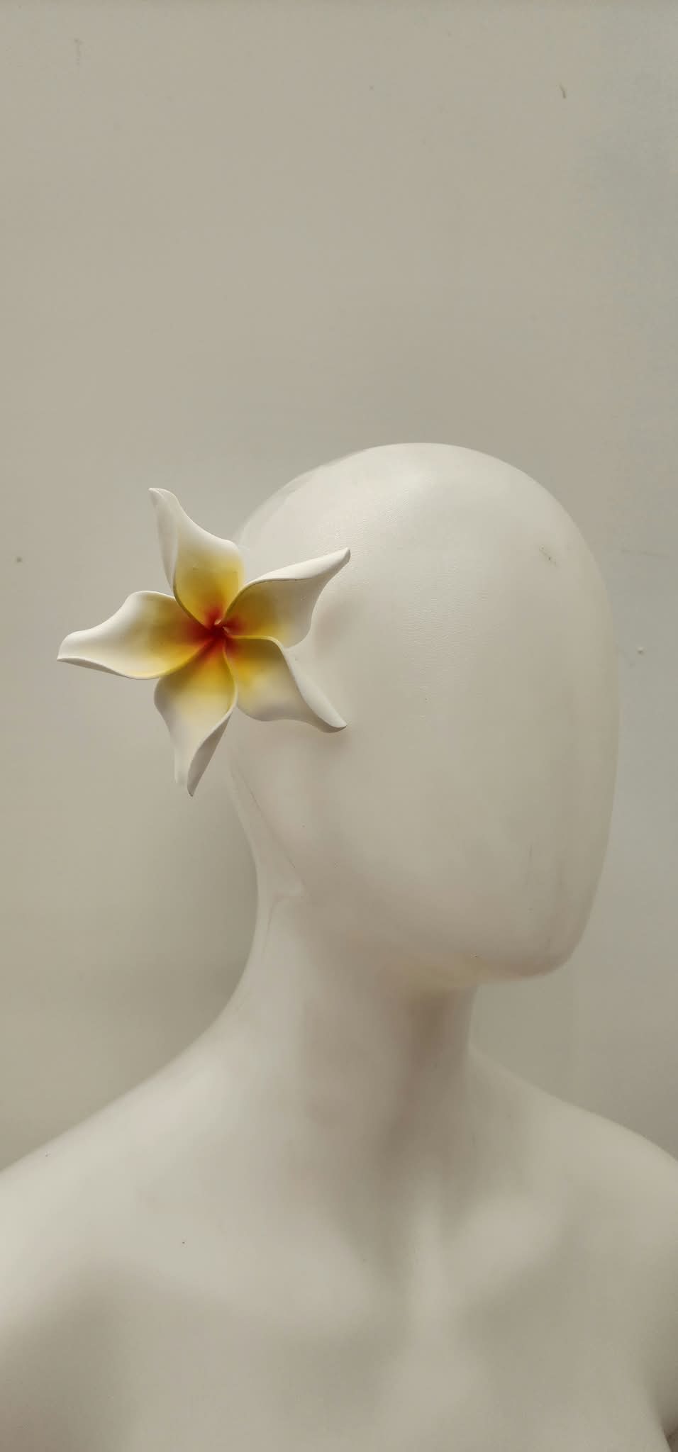Eleria White Yellow Original Pua